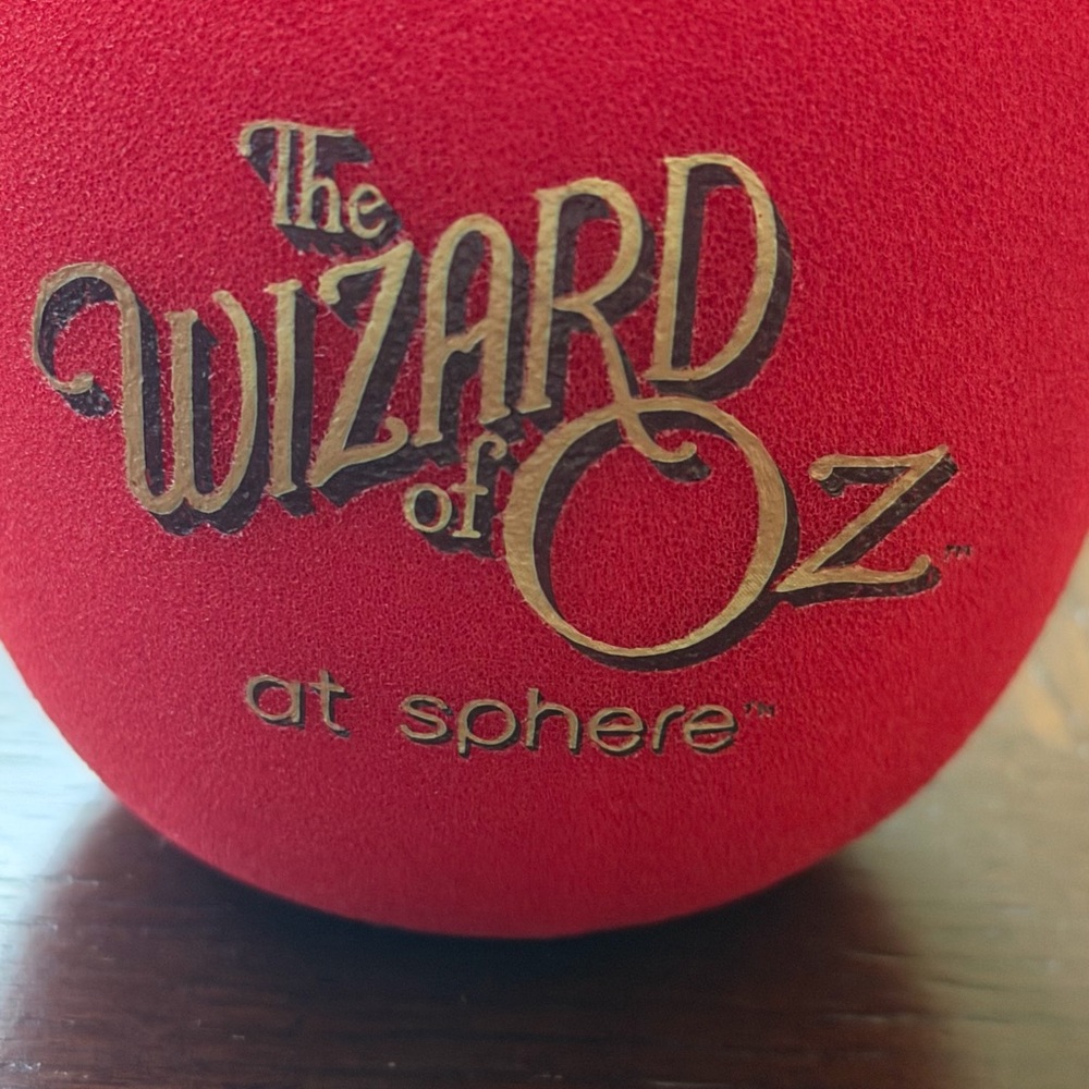 The Wizard of Oz Red Foam Apple From The Sphere - Picture 4 of 4
